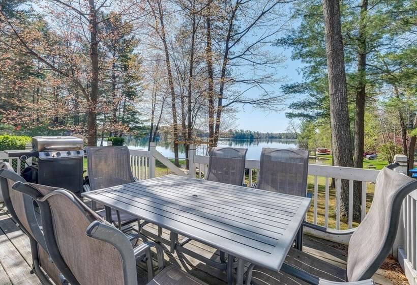 Traverse City Cottage W/ Dock & Beach Area!