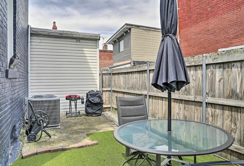 Well Appointed Pittsburgh Home: 1 Mi To Dtwn!