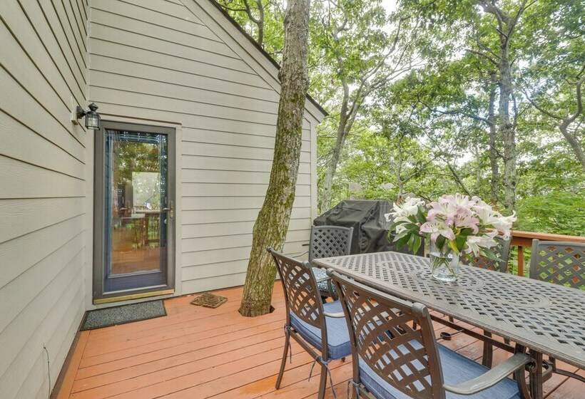 Wintergreen Home W/ Hot Tub, Deck & Mountain Views