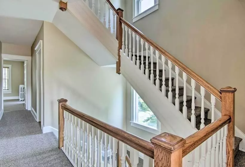 1915 Historic Cambridge Property W/ Fire Pit!