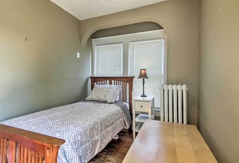 1915 Historic Cambridge Property W/ Fire Pit!