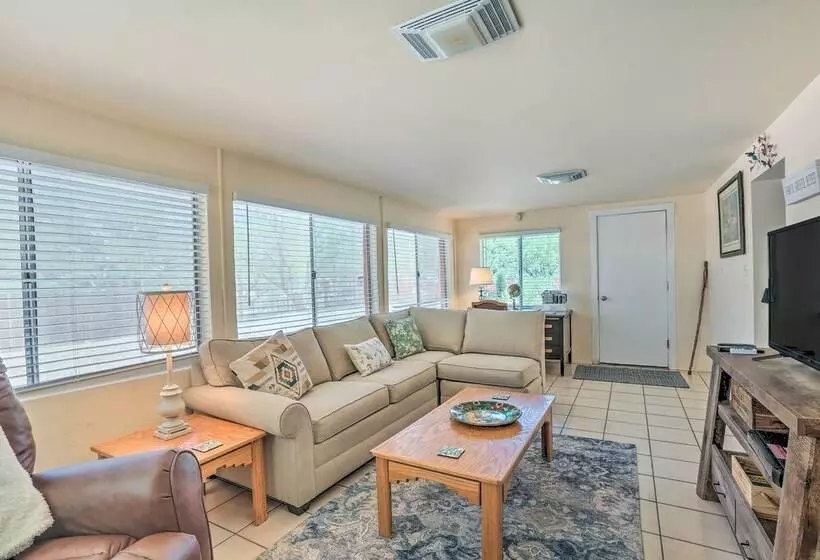 Adobe Style Tumacacori Home W/ Trail Access!