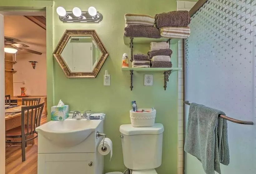 Adobe Style Tumacacori Home W/ Trail Access!