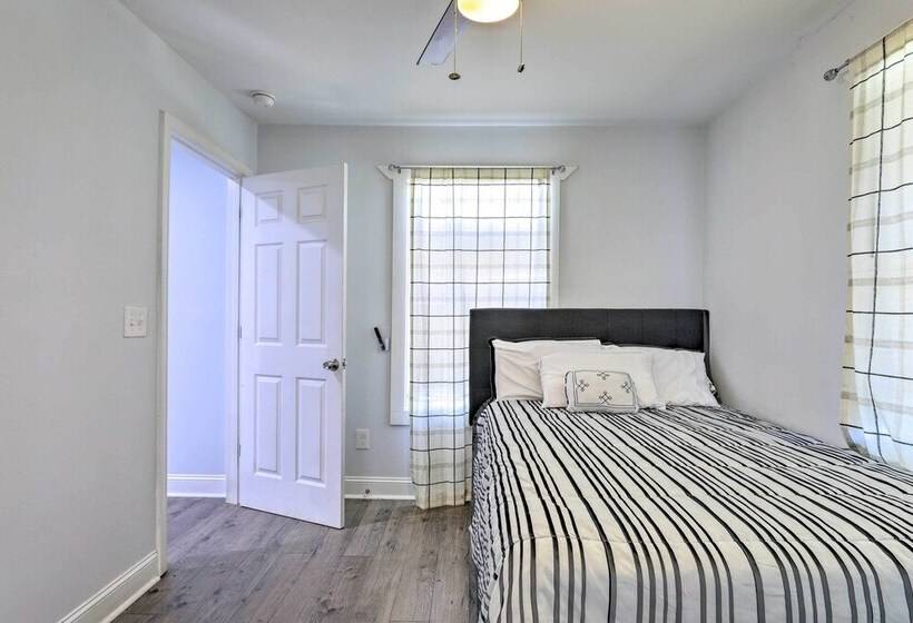 Atlanta Home W/ Fenced Yard ~ 2 Mi To Dtwn!