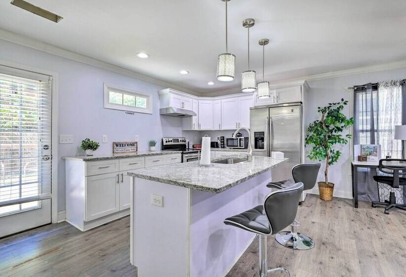 Atlanta Home W/ Fenced Yard ~ 2 Mi To Dtwn!