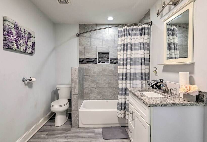 Atlanta Home W/ Fenced Yard ~ 2 Mi To Dtwn!