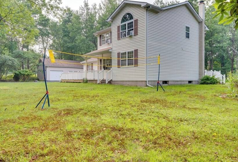 Beautiful Effort Escape W/ Private Hot Tub!