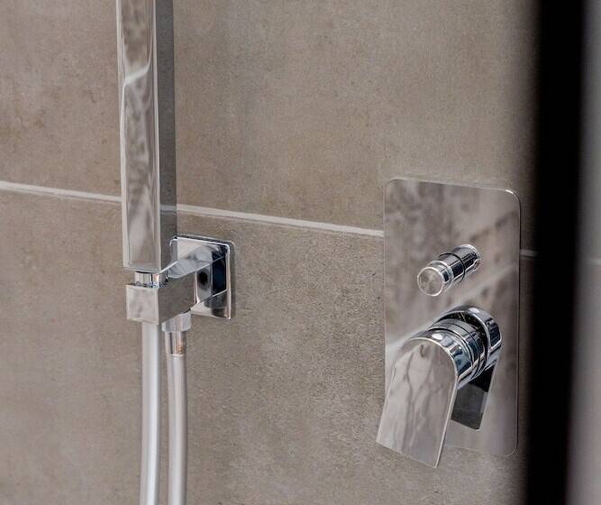 تختخواب و صبحانه Calvani 23 Luxury House