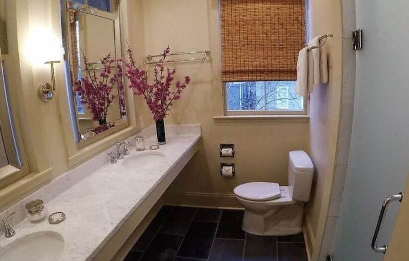 مبيت وإفطار Catherine Ward House Inn