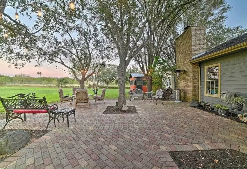 Casa De Samuel   Patio, Fountain & Outdoor Kitchen