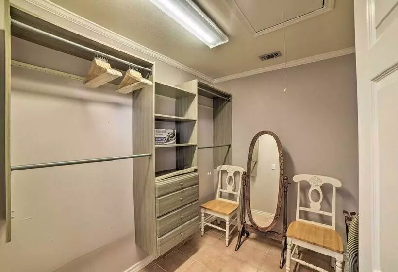 Casa De Samuel   Patio, Fountain & Outdoor Kitchen