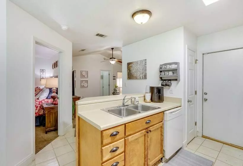 Charming Abbeville Home W/ Private Boat Dock!