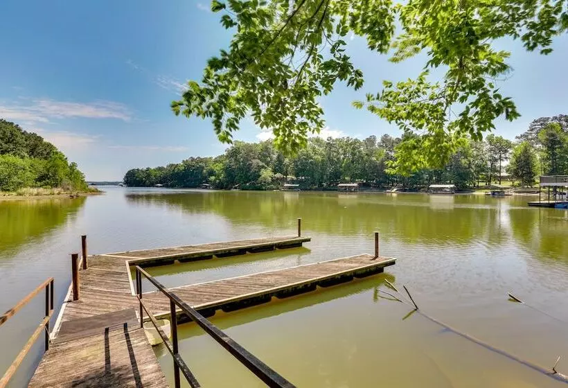 Charming Abbeville Home W/ Private Boat Dock!
