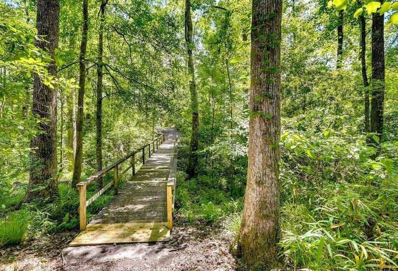 Charming Abbeville Home W/ Private Boat Dock!