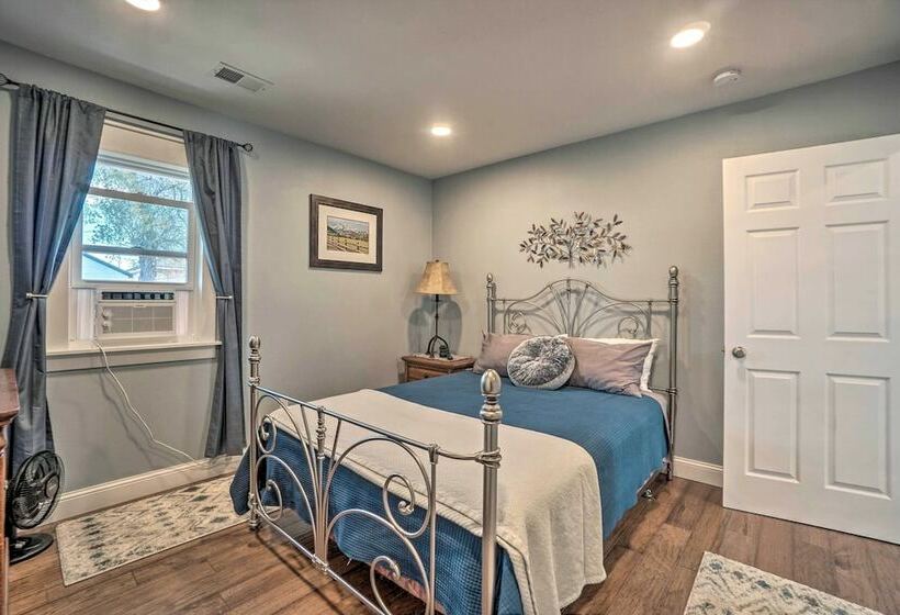 Charming Cheyenne Home ~ 1 Mi To Downtown!