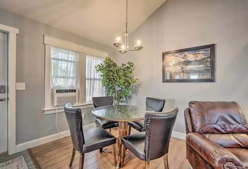 Charming Cheyenne Home ~ 1 Mi To Downtown!