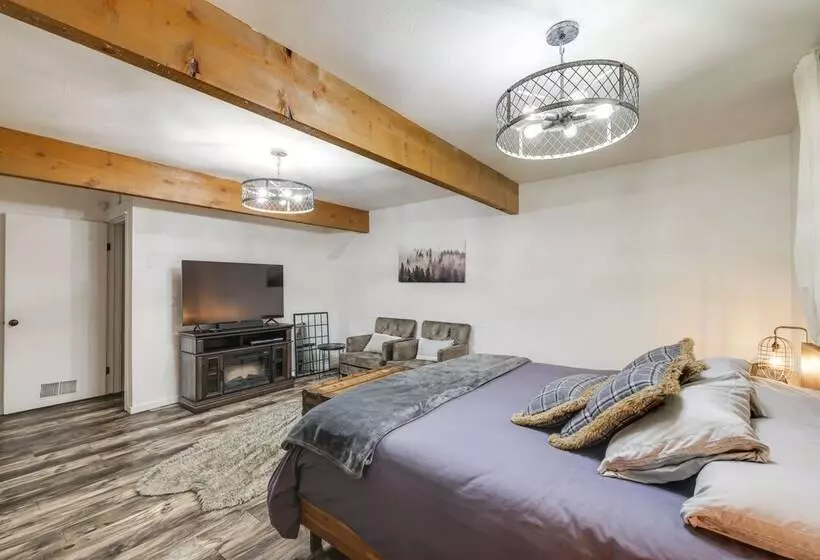 Cold Springs Escape: A/c, Hot Tub, Generator, Wifi