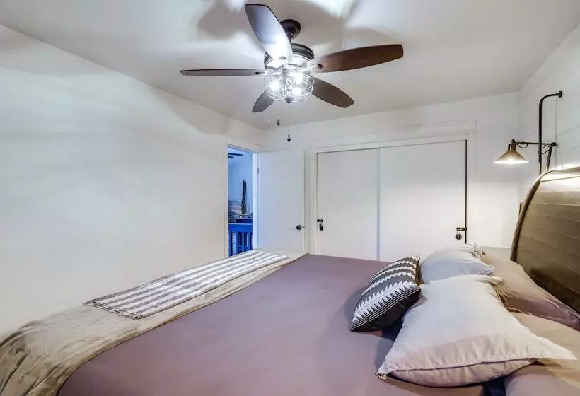 Cold Springs Escape: A/c, Hot Tub, Generator, Wifi