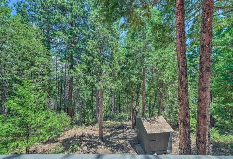 Cold Springs Escape: A/c, Hot Tub, Generator, Wifi