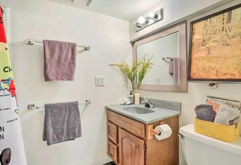 Chic Rapid City Escape Near Mount Rushmore!