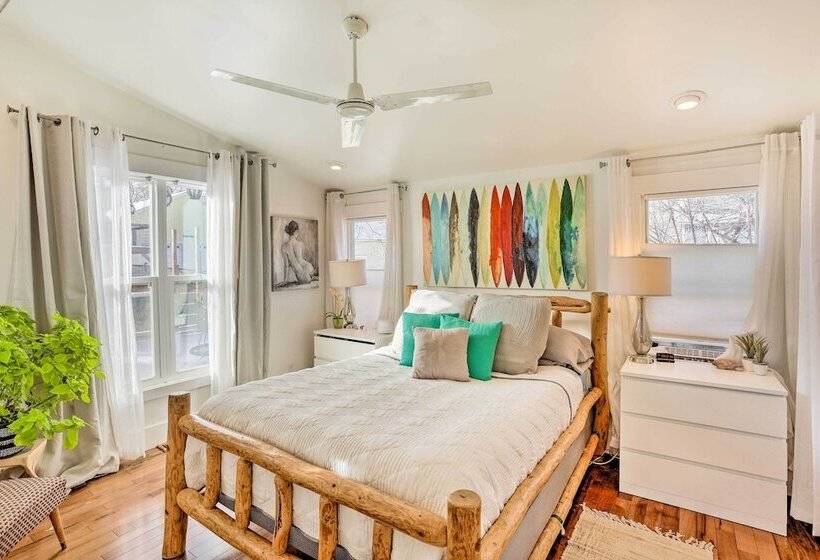 Chic Rapid City Escape Near Mount Rushmore!