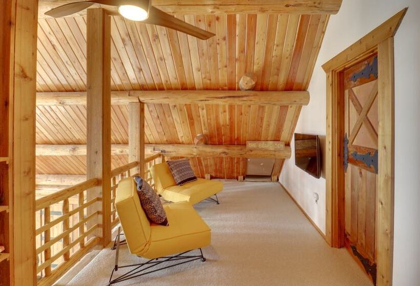 Hand Crafted Cabin W/ Whitefish Lake Views!