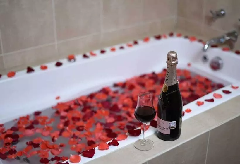 Hotelli Real Del Oro