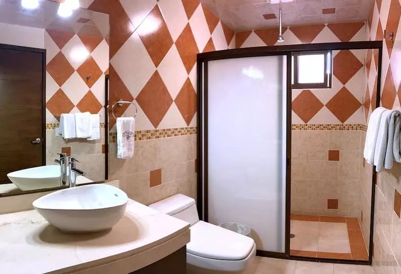 Hotelli Real Del Oro