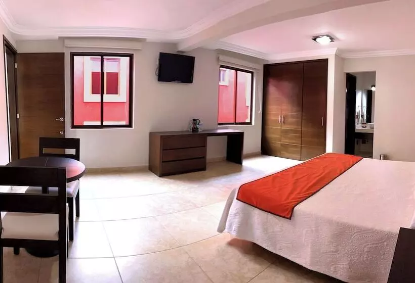 Hotelli Real Del Oro