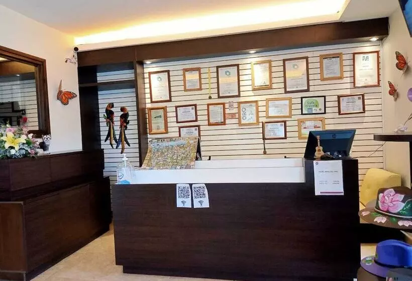 Hotelli Real Del Oro