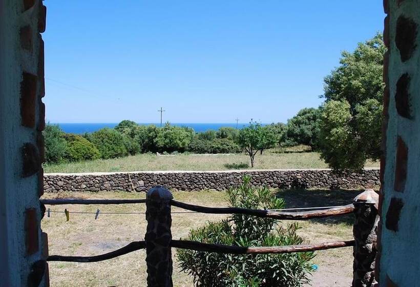 Сельский отель Agriturismo Vicino Al Mare Gulunie