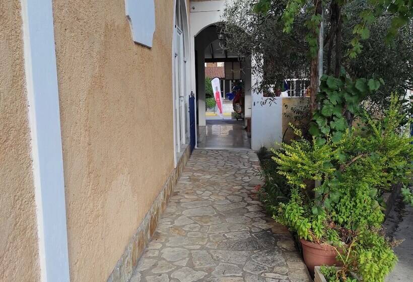 La Cite Family Hotel & Apartments