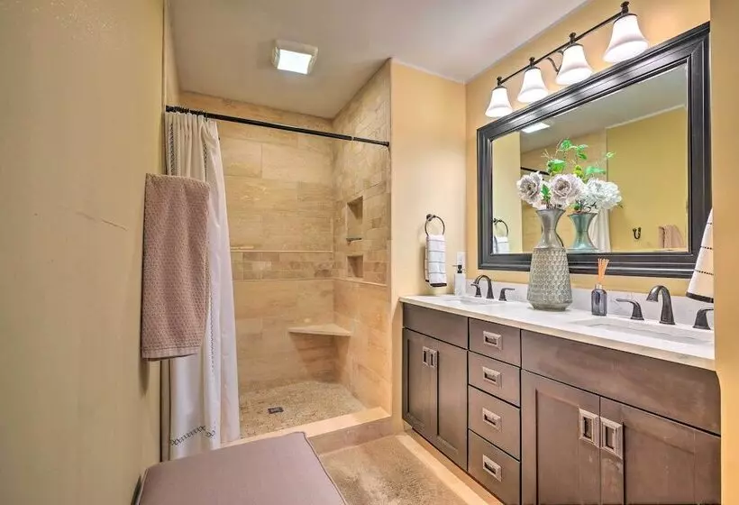 Luxe Lyndon Home < 11 Mi To Dtwn Louisville!