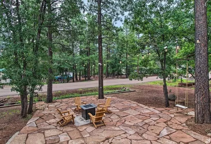 2 Mi To Lake: Marvelous Pinetop Home W/ Fireplaces