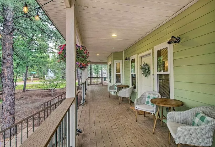 2 Mi To Lake: Marvelous Pinetop Home W/ Fireplaces