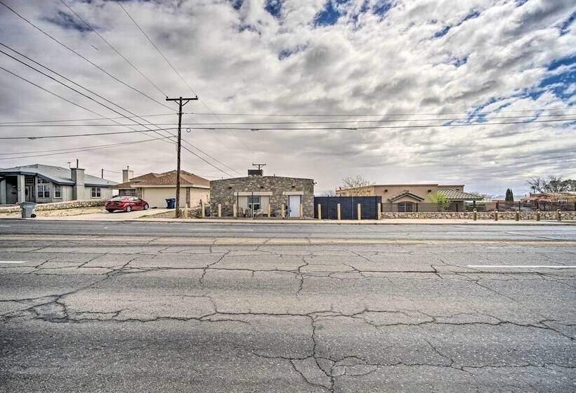 Modern West Tx Home In The Heart Of El Paso!