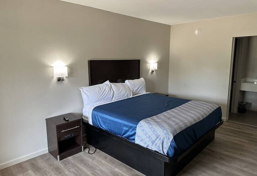 汽车旅馆 Oakwood Inn