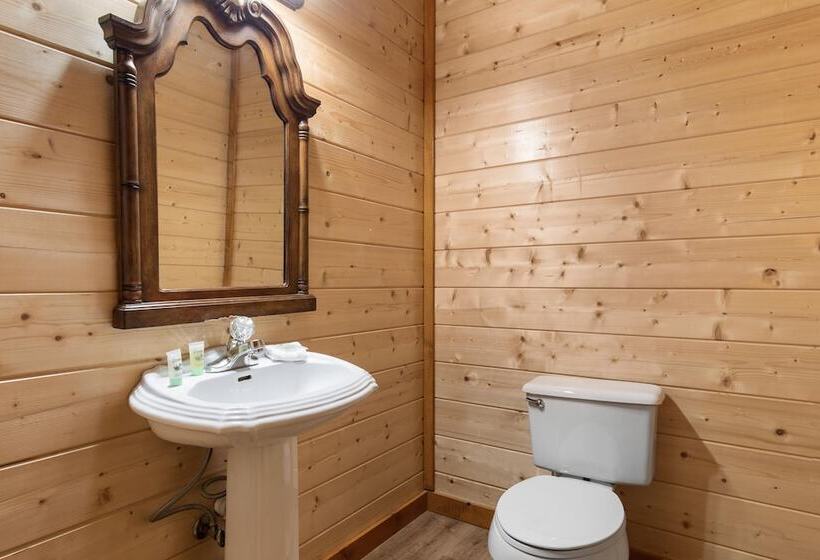 Mountain Theatre Lodge