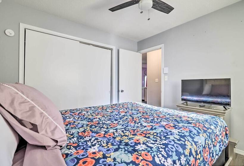 Tobyhanna Home Near Kalahari W/ Lake & Pool Access