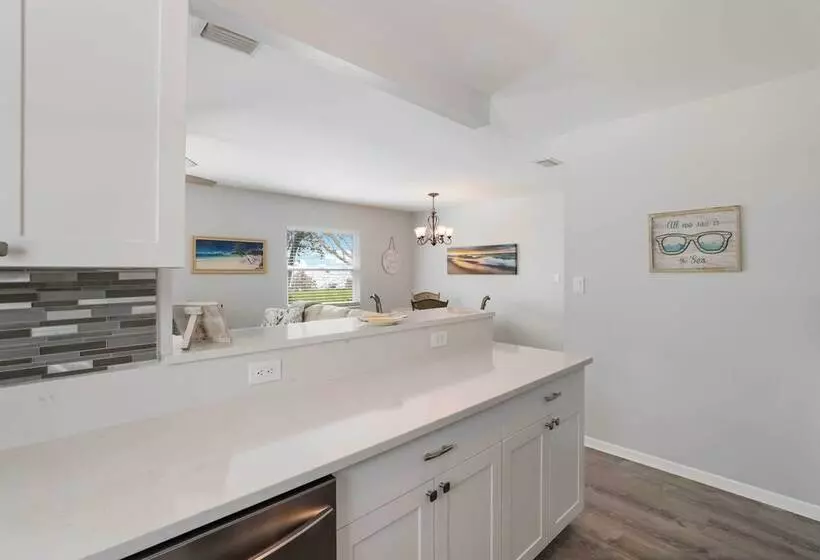 Palmetto Home W/ Manatee River Access!