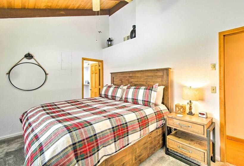 Pet Friendly Cabin In Pinetop Lakeside!