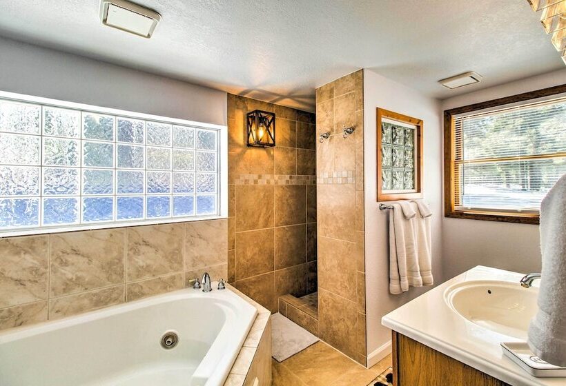 Pet Friendly Cabin In Pinetop Lakeside!