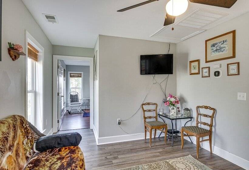 Pet Friendly Lakehouse: View Tower + Fire Pit!