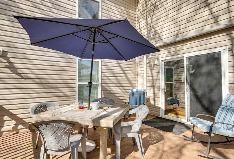 Pet Friendly Lakehouse: View Tower + Fire Pit!