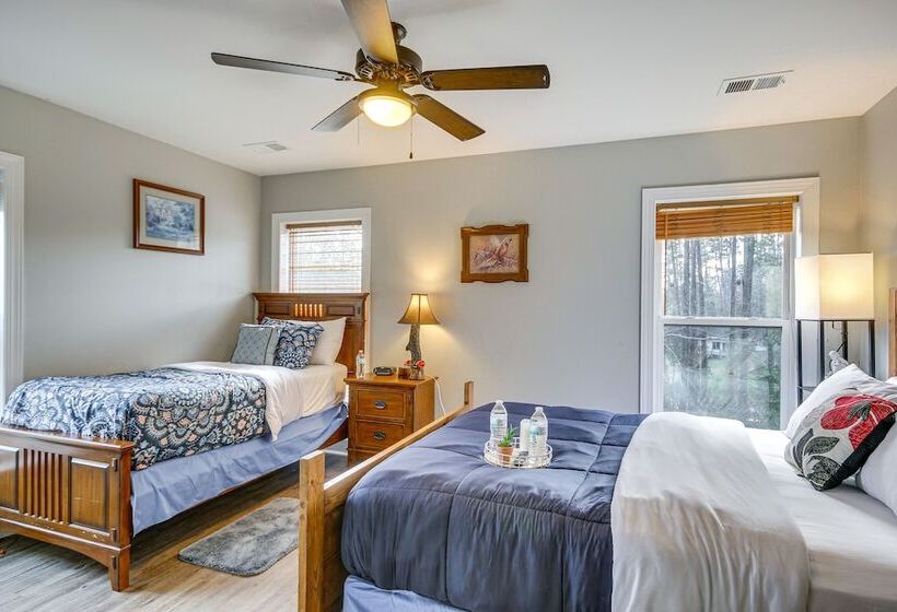 Pet Friendly Lakehouse: View Tower + Fire Pit!