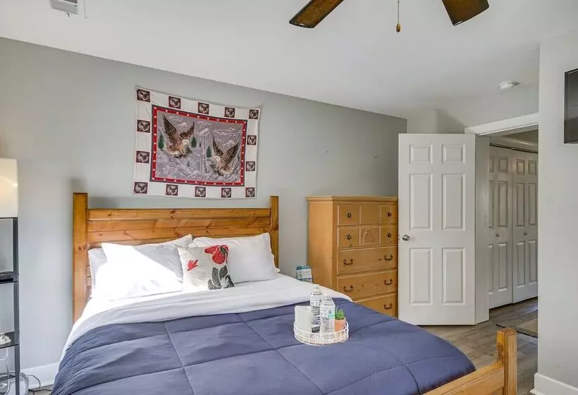 Pet Friendly Lakehouse: View Tower + Fire Pit!