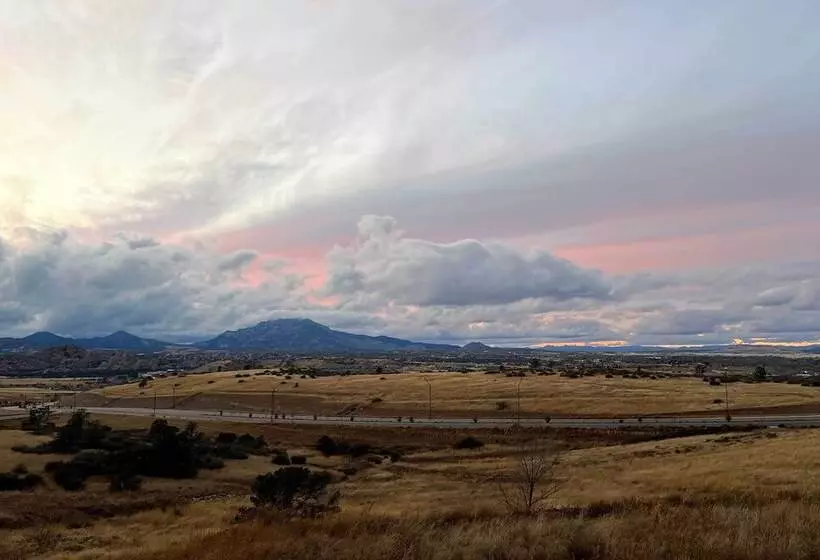 Prescott Property W/ Amazing Panoramic Views!