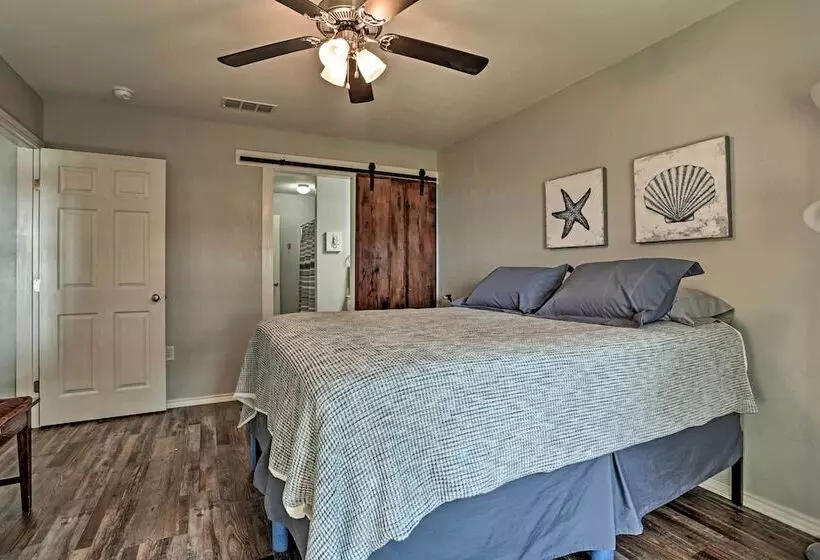 Relaxing Texas Getaway, 1 Mile To Boat Ramp!