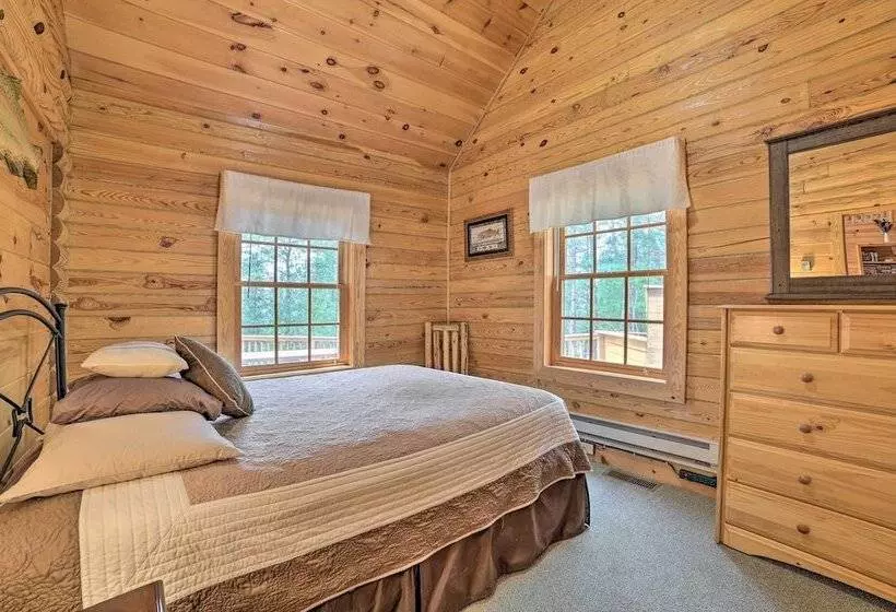 Riverfront Lewiston Cabin W/ Stone Fireplace!