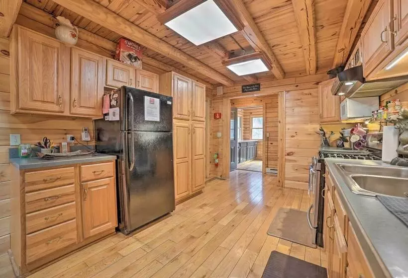 Riverfront Lewiston Cabin W/ Stone Fireplace!